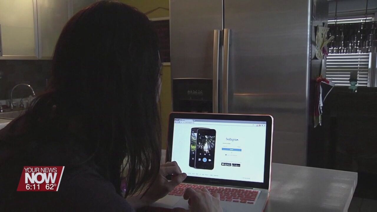 People spend on average 2 1/2 hours a day on social media
